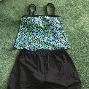 Women's tankini set
